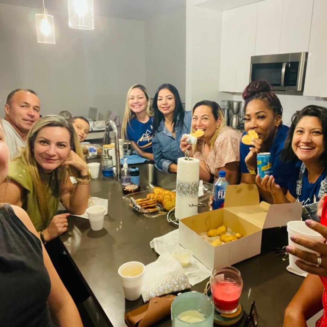 Reuniones de mujeres